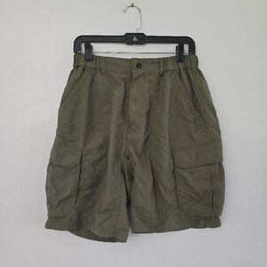 REI Co-Op Shorts Mens Medium Green Multi Cargo Pockets Flat Front Wicking Nylon